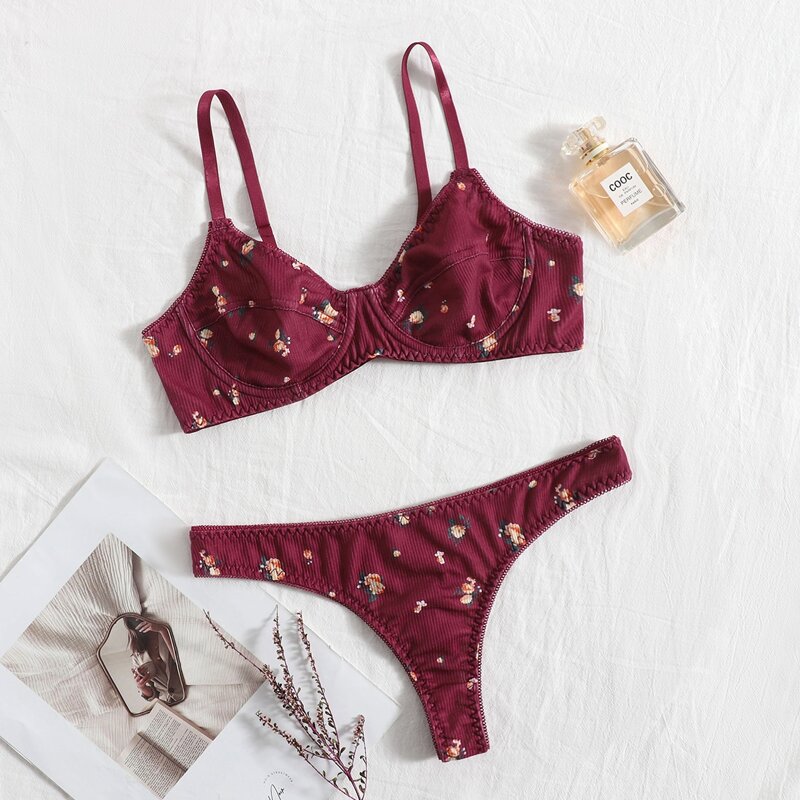 

Floral Print Underwire Lingerie Set, Rose red