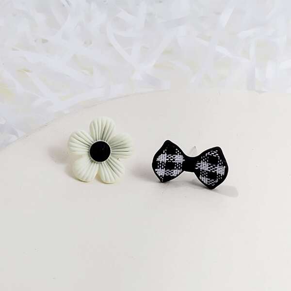 

Flower & Bow Mismatched Earrings, Black and white