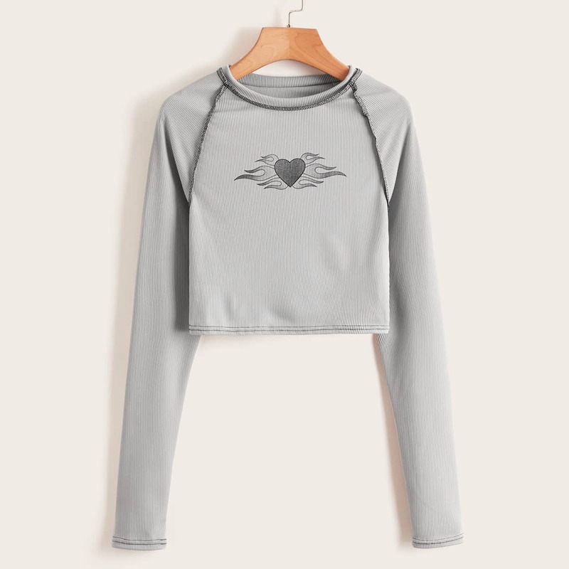 

Stitching Trim Heart Graphic Ribbed Crop Tee, Grey
