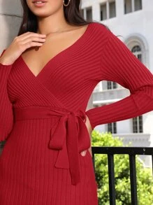 SHEIN 交叉領自腰帶荷葉邊下擺毛衣裙 - 紅色 - 查看 4