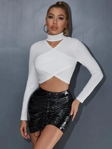 Keyhole Neck Wrap Crop Tee - White - View 5