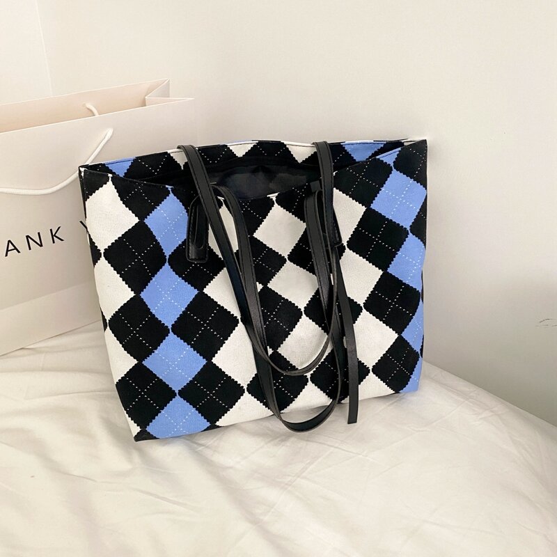 

Geo Graphic Tote Bag, Multicolor