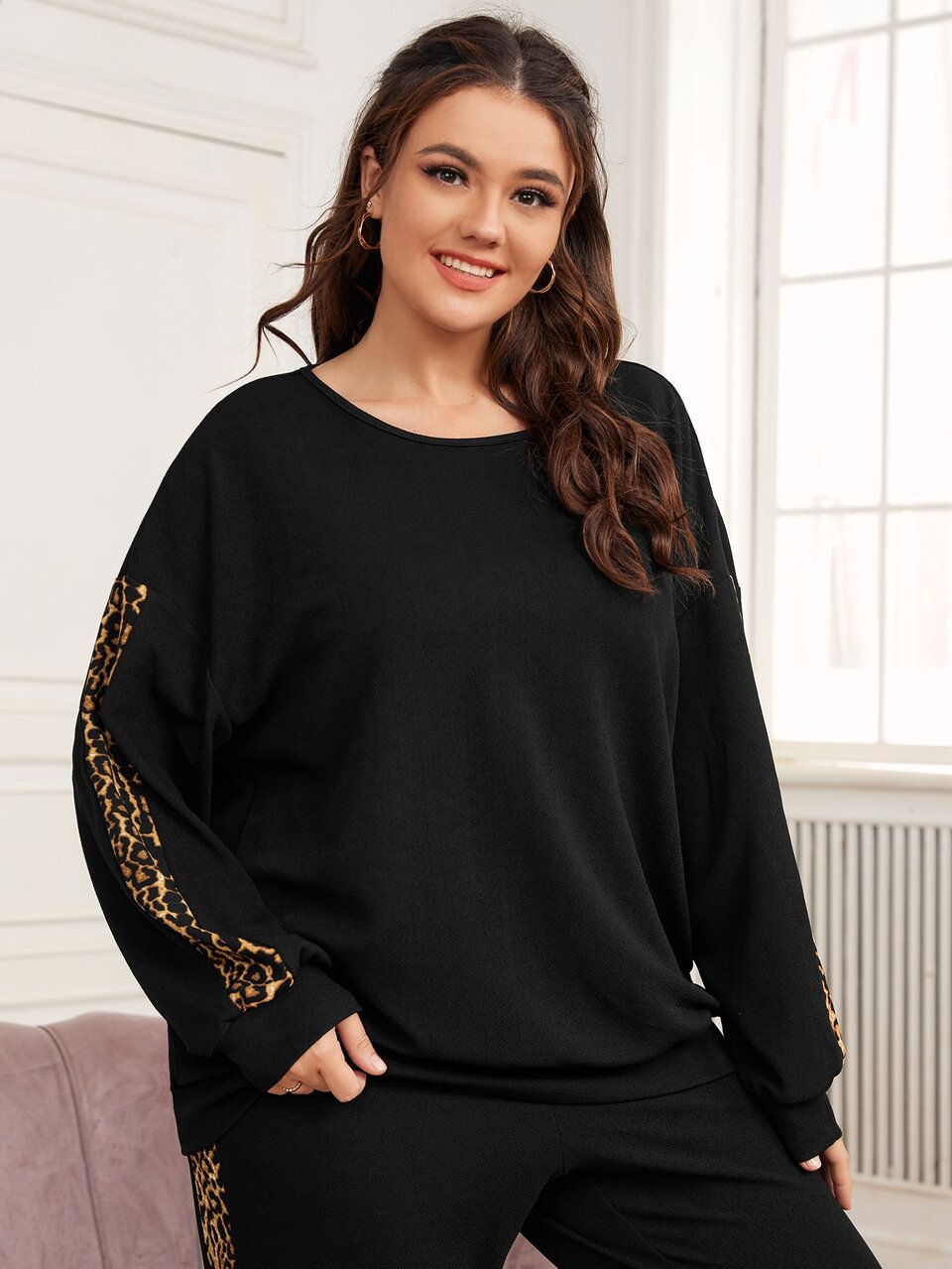 Plus Drop Shoulder Contrast Leopard Trim Top & Pants PJ Set
