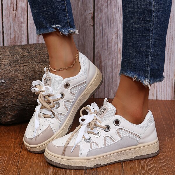 

Colorblock Letter Patch Lace Up Design Skate Shoes, Multicolor