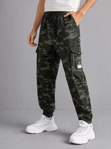 Manfinity Men Camo Print Patch Detail Cargo Trousers - Multicolor - View 1