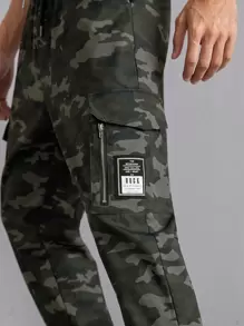 Manfinity Men Camo Print Patch Detail Cargo Trousers - Multicolor - View 4