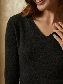 MOTF PREMIUM 100% CASHMERE SLIM JUMPER - Black - View 5