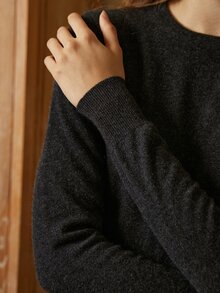 MOTF PREMIUM 100% CASHMERE REGULAR FIT JUMPER - Dark Grey - View 7