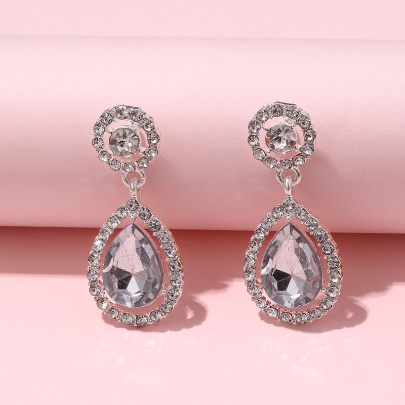 

Crystal Drop Earrings, Clear