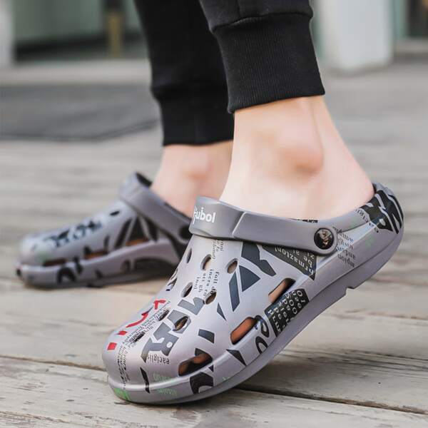 

Men Letter Graphic Slingback Vent Clogs, Grey