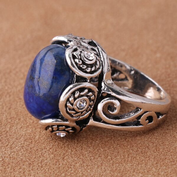 

Hollow Out Vintage Ring, Blue