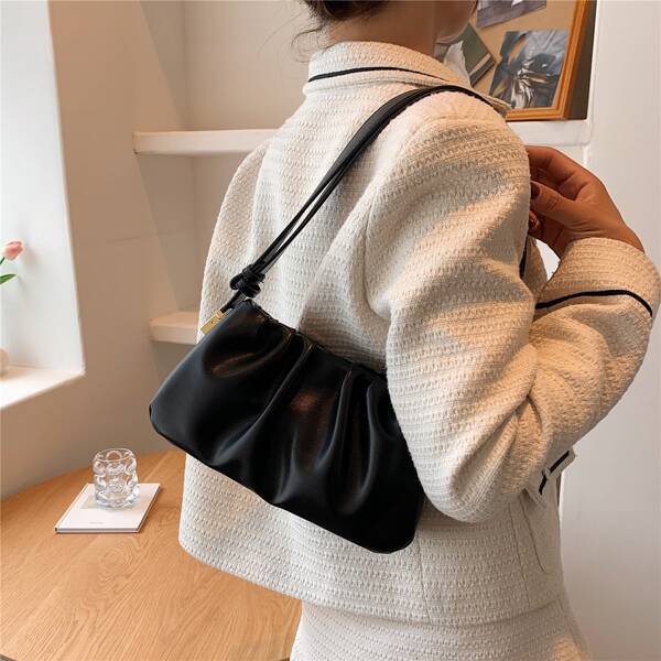

Minimalist Ruched Crossbody Bag, Black
