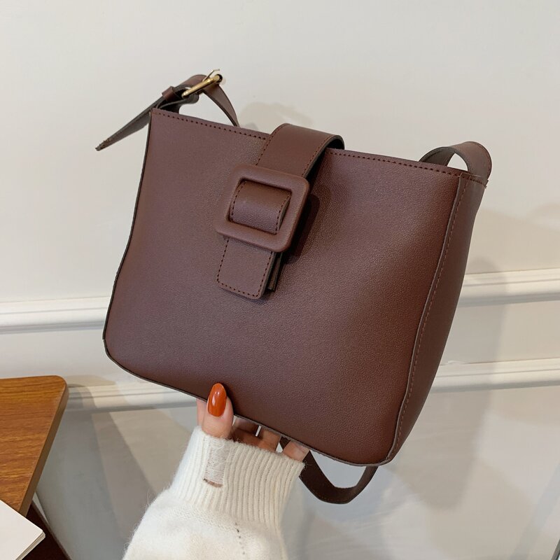 

Minimalist Shoulder Bag, Coffee brown