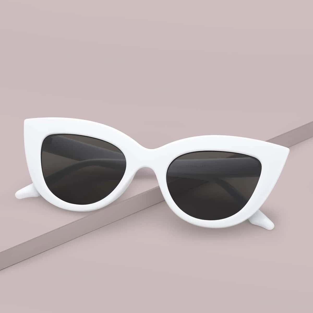 

Cat Eye Frame Sunglasses