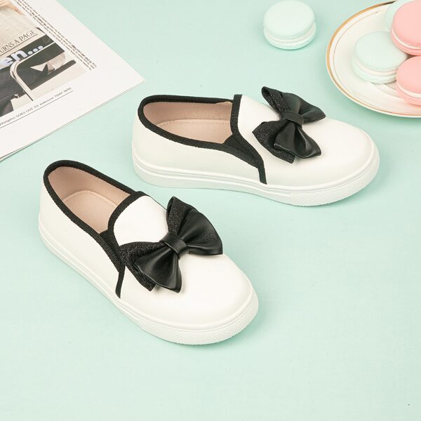 

Girls Bow Decor Slip On Shoes, White