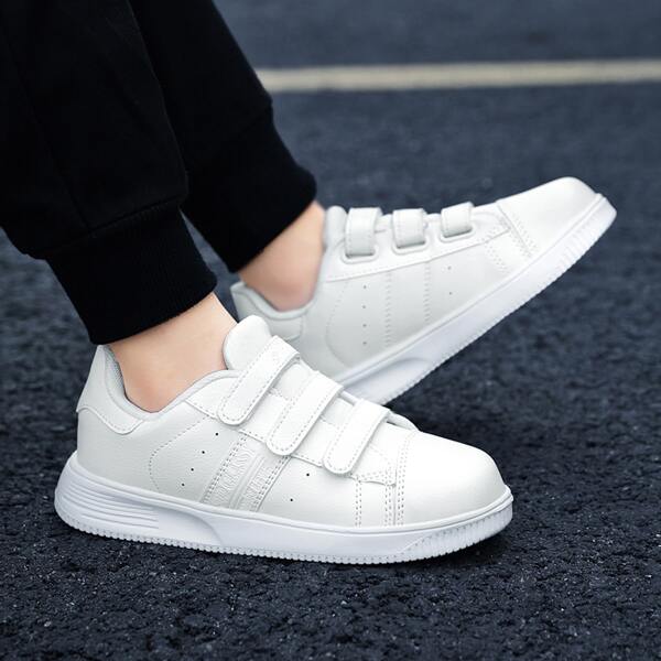 

Boys Minimalist Velcro Strap Skate Shoes, White
