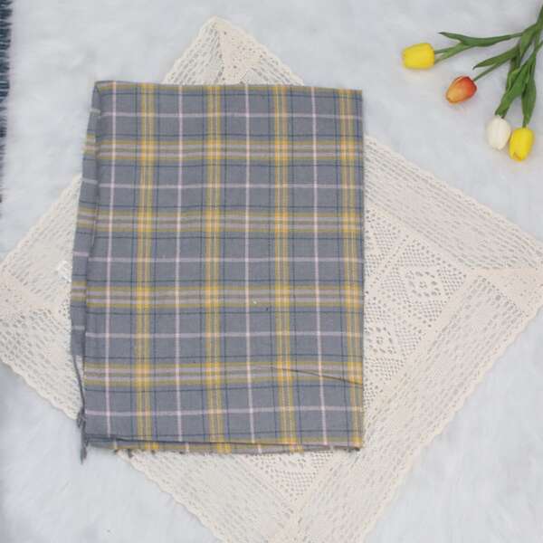 

Tassel Decor Plaid Pattern Scarf, Multicolor