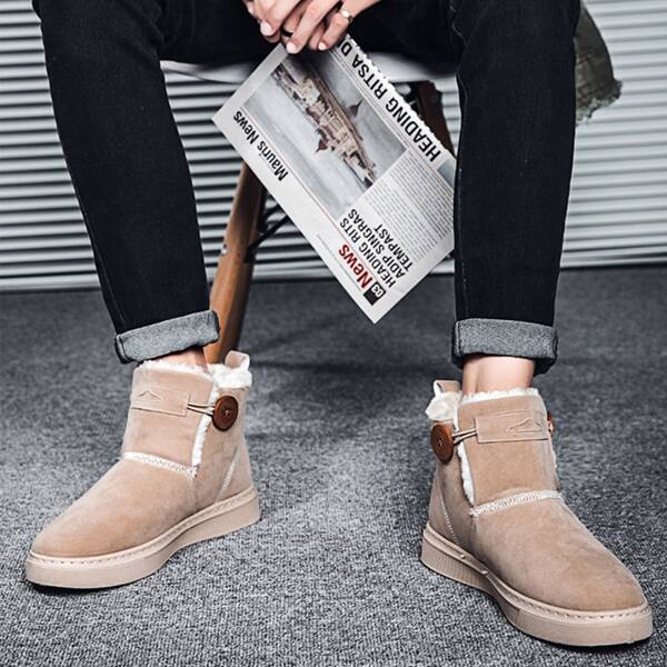 

Men Minimalist Plush Inside Boots, Beige