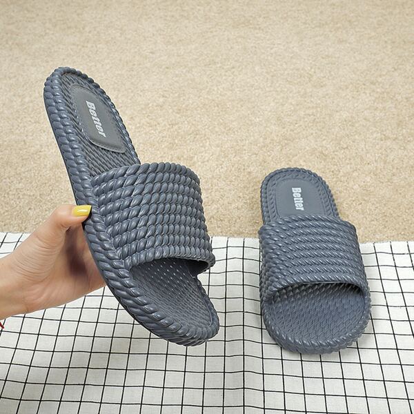 

Плетеные тапочки для мужчины, Серый