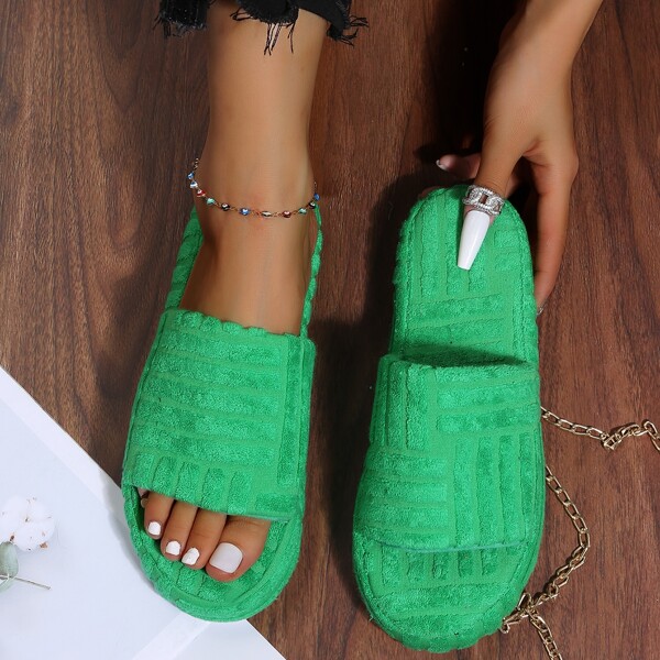 

Minimalist Open Toe Bedroom Slippers, Green