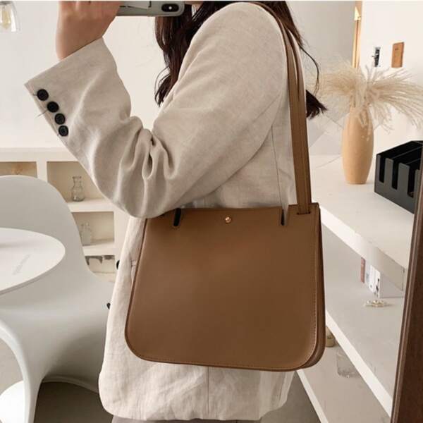 

Snap Button Shoulder Square Bag, Brown