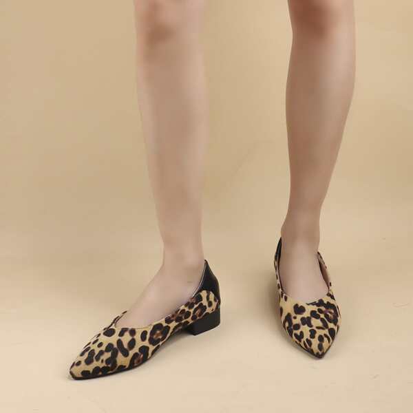 

Leopard Slip On Flats, Multicolor