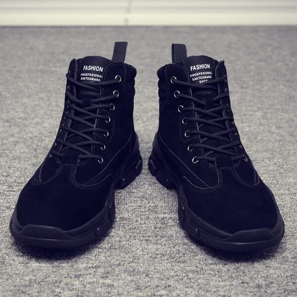 

Men Letter Patch Decor Boots, Black