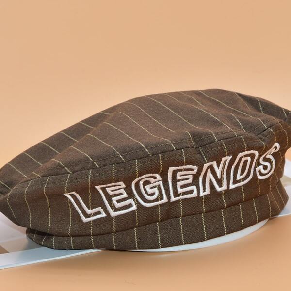 

Letter Embroidered Beret, Coffee brown