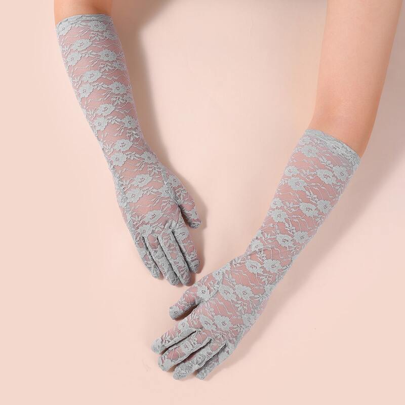 

Flower Pattern Gloves, Grey