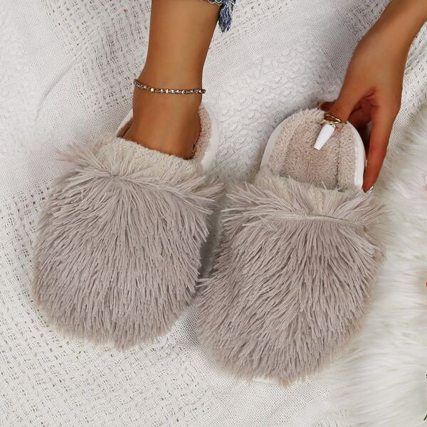 

Minimalist Wide Fit Fluffy Slippers, Khaki