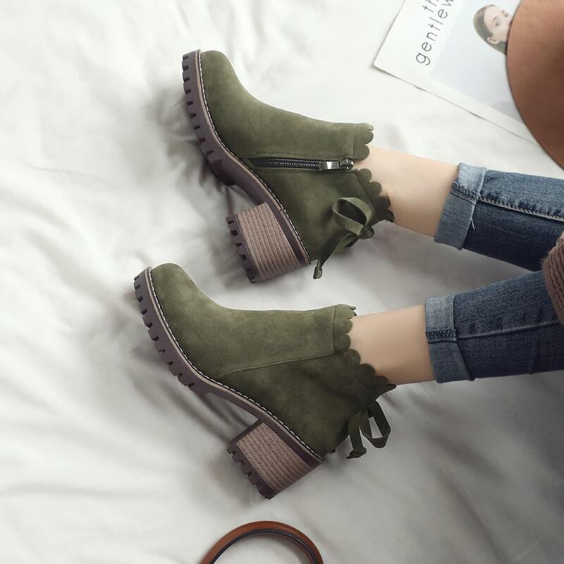 

Suede Side Zip Tie Back Chunky Heeled Boots, Green