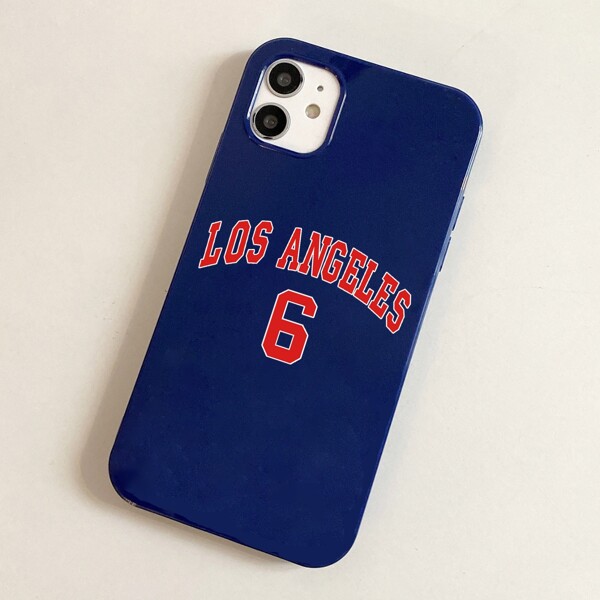 

Letter Graphic Phone Case, Multicolor