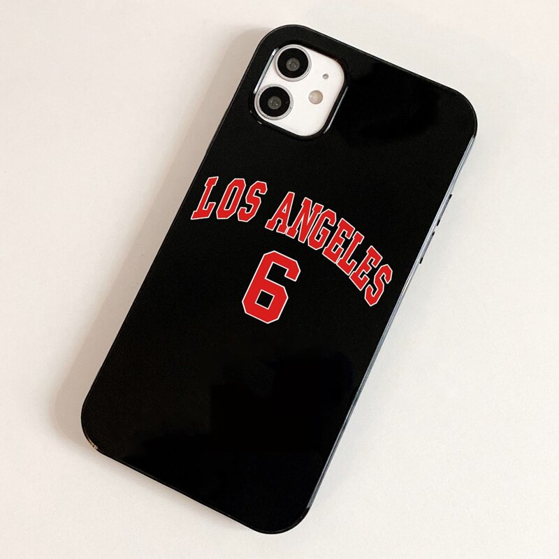 

Letter Graphic Phone Case, Multicolor