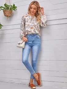 EMERY ROSE 印花繫帶領插肩袖襯衫 - 白色 - 查看 4