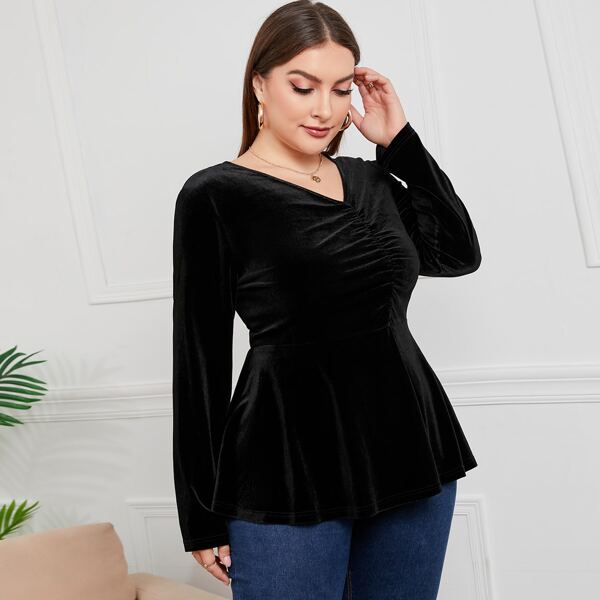 

Plus Solid Ruched Ruffle Hem Blouse, Black