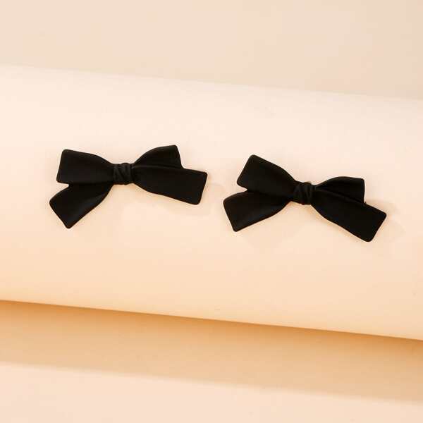 

Bow Knot Decor Stud Earrings, Black