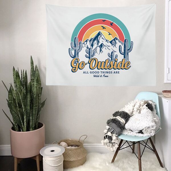 

Mountain Print Tapestry, Multicolor