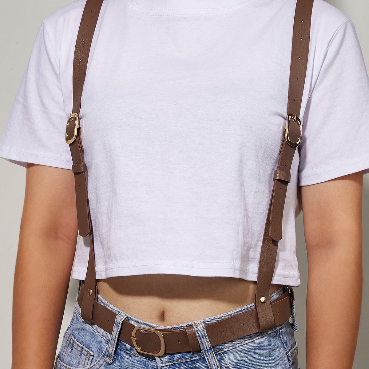 Портупея с металлической пряжкой