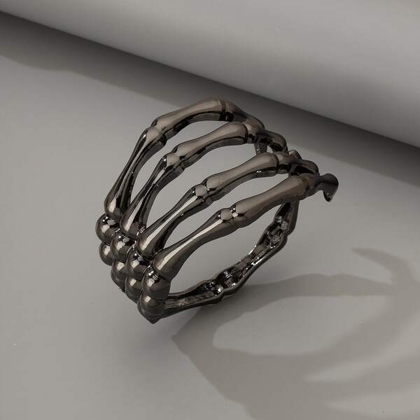 

Men Skeleton Hand Design Bracelet, Gun black