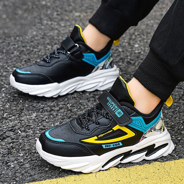 

Boys Colorblock Graphic Sneakers, Multicolor