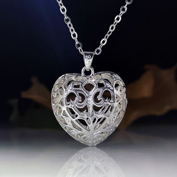 

Heart Charm Necklace, Silver
