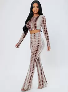 SHEIN PETITE Tie Dye Lettuce Trim Crop Top & Flare Leg Pants
