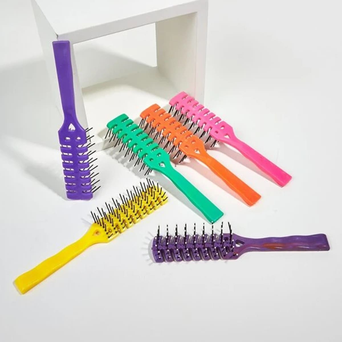 

1pc Random Color Hair Brush, Multicolor
