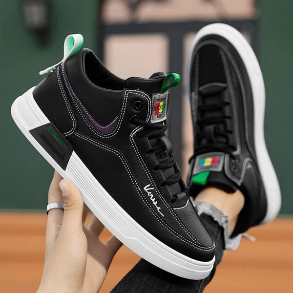 

Men Minimalist Lace Up Front Skate Shoes, Black