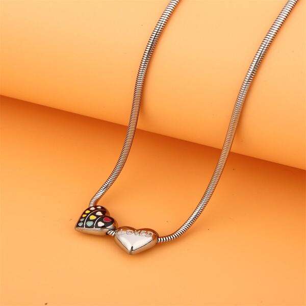 

Heart Decor Necklace, Silver