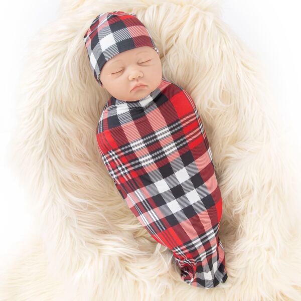 

Newborn Plaid Blanket & Hat, Multicolor