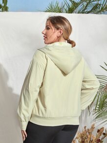 SHEIN Essnce 大码翻盖细节拉链抽绳落肩连帽夹棉大衣 - 杏色 - 查看 2
