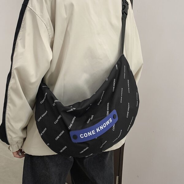 

Men Letter Graphic Sling Bag, Black