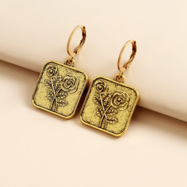 

Flower Pattern Square Drop Earrings, Gold
