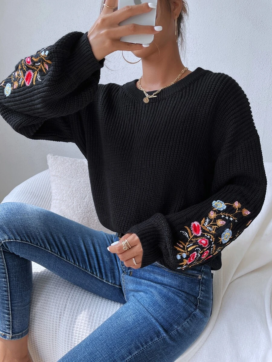 SHEIN 花卉刺绣主教袖毛衣,长袖针织套头衫,秋冬款 - 黑色 - 查看 1